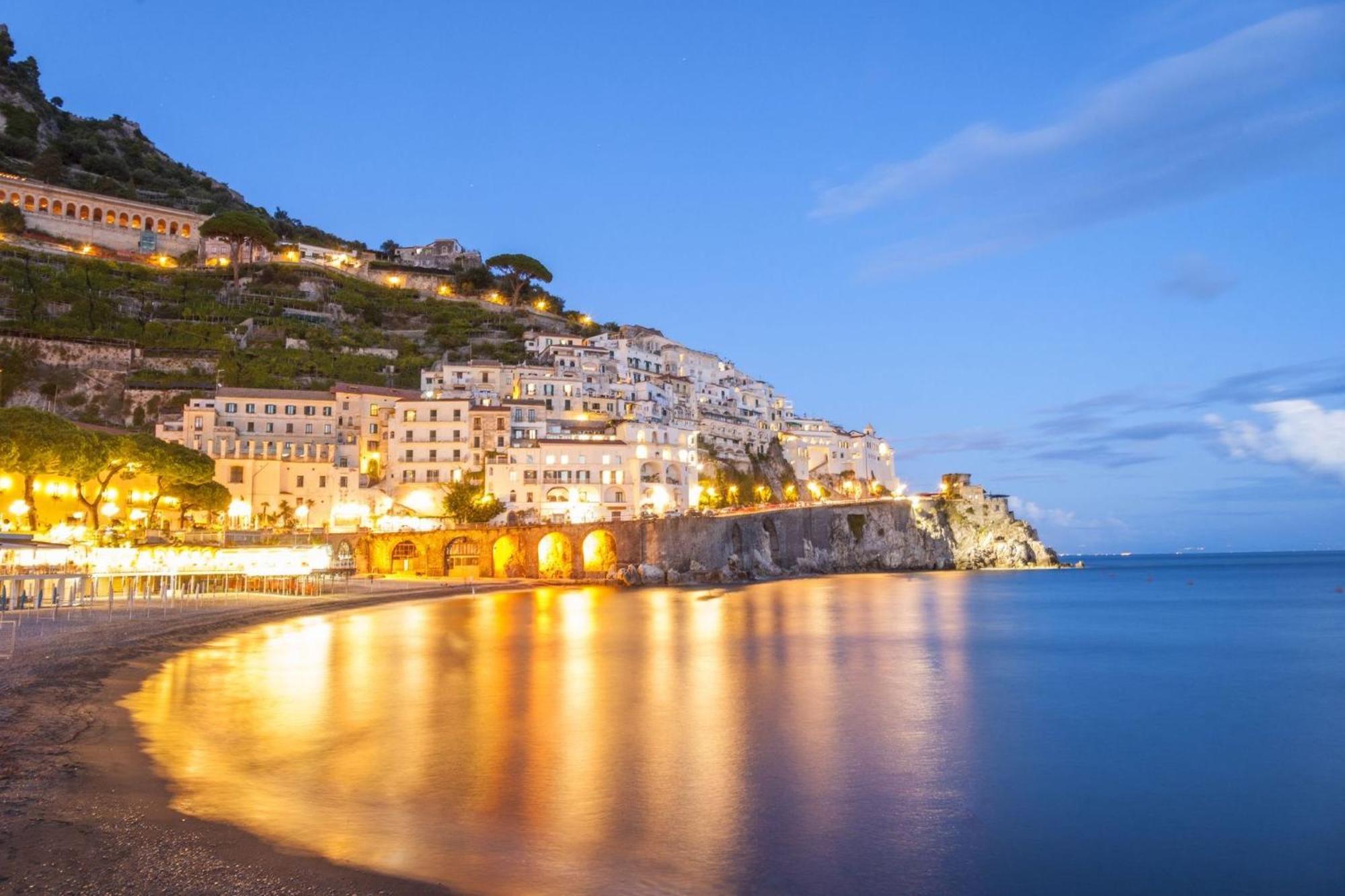 La Regina Luxury Holiday Home Cava deʼ Tirreni Exteriör bild